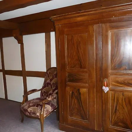 La Maison De Mediovilla Nyaraló *